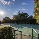 151 Luxury - Private Pool&tennis Court Kouklia