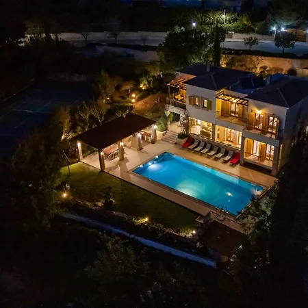 151 Luxury - Private Pool&tennis Court Villa Kouklia