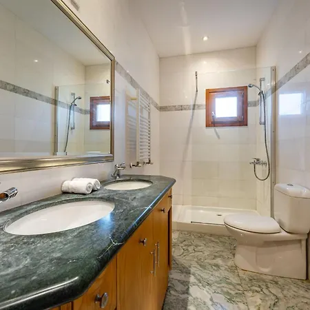 151 Luxury - Private Pool And Tennis Court فيلة *